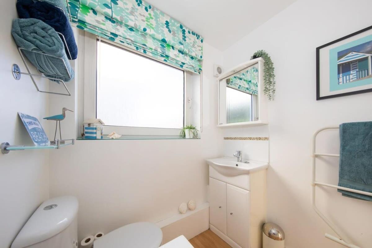 Sunny & Modern Near The Beach & Village W Parking East Wittering Zewnętrze zdjęcie
